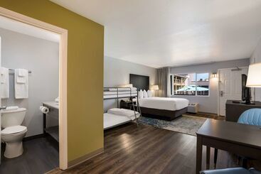 Richland Riverfront Hotel, Ascend Hotel Collection