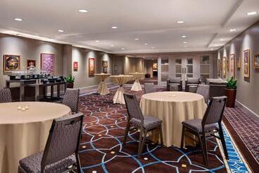 בית מלון כפרי Sheraton New Orleans