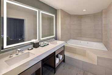 هتل Sheraton Orlando North