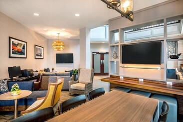 ホテル Sheraton Portsmouth Harborside