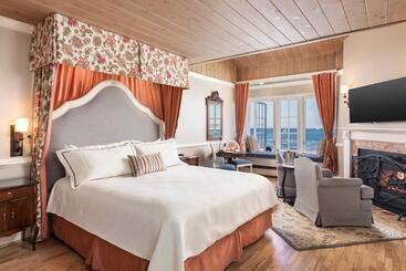 هتل Spindrift Inn