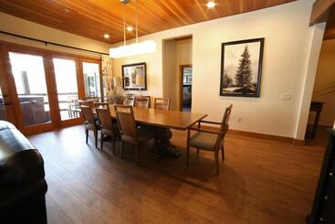ホテル Stein Eriksen Lodge Deer Valley