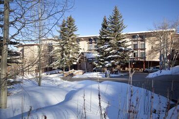 هتل Stonebridge Inn