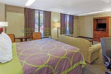 酒店 Super 8 By Wyndham Manassas