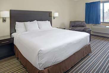 هتل Super 8 By Wyndham Omaha I 80 West