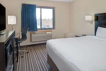 هتل Super 8 By Wyndham Omaha I 80 West