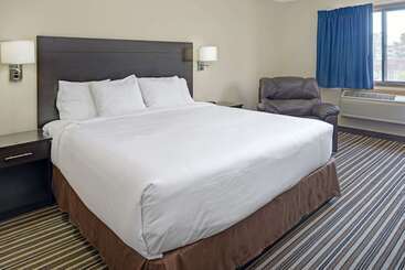 هتل Super 8 By Wyndham Omaha I 80 West