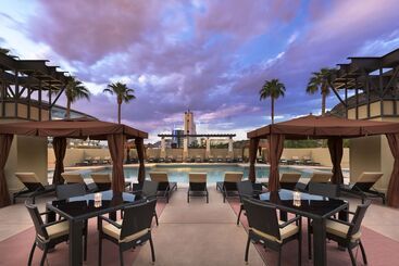 هتل Tempe Mission Palms, A Destination By Hyatt