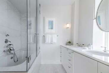 هتل The Carlyle, A Rosewood