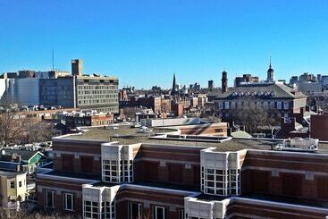 The Charles Hotel In Harvard Square