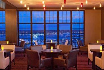 هتل The Westin Portland Harborview