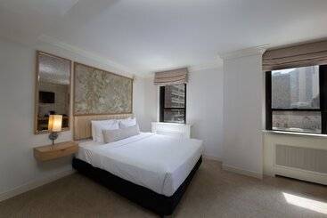 هتل Warwick Allerton  Chicago