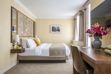 هتل Warwick Allerton  Chicago