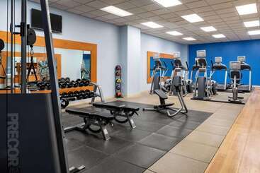 בית מלון כפרי Wyndham Springfield City Centre