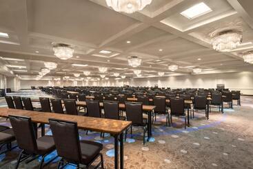 בית מלון כפרי Wyndham Springfield City Centre