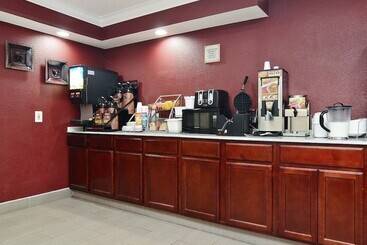 مُتل Red Roof Inn Binghamton North