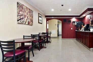 مُتل Red Roof Inn Binghamton North