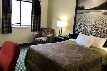 מוטל Super 8 By Wyndham Independence Kansas City