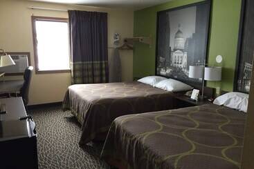 مُتل Super 8 By Wyndham Muncie/ball St. College Area