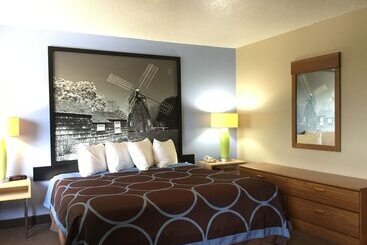 모텔 Super 8 By Wyndham Newburgh/west Point Stewart Intl Airport