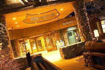 استراحتگاه Plumpjack Inn