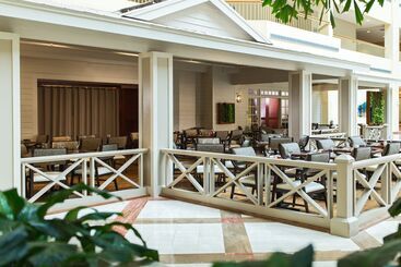 Resort Renaissance Orlando At Seaworld®