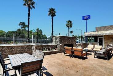 هتل Fairfield Inn & Suites By Marriott Los Angeles Rosemead