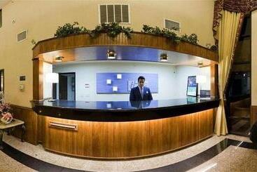 هتل Fairfield Inn & Suites By Marriott Los Angeles Rosemead