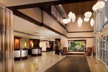 هتل Hilton Garden Inn Austin Downtown/convention Center