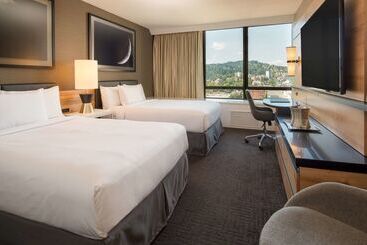 هتل Hilton Portland Downtown