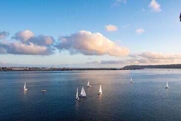 هتل Hilton San Diego Airport/harbor Island