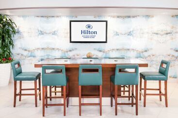 هتل Hilton San Diego Airport/harbor Island
