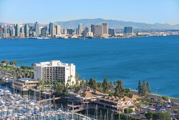 هتل Hilton San Diego Airport/harbor Island
