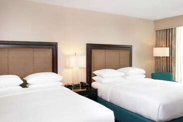 هتل Hilton San Diego Airport/harbor Island
