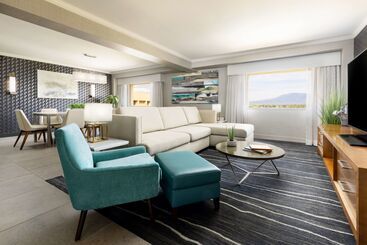 هتل Hilton Tucson East