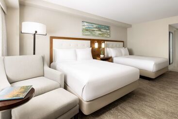 هتل Hilton Tucson East