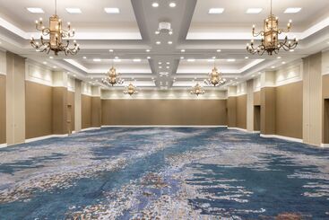 هتل Hilton Tucson East