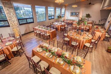 هتل Holiday Inn Club Vacations   Tahoe Ridge Resort, An Ihg
