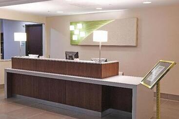هتل Holiday Inn Irving Las Colinas, An Ihg