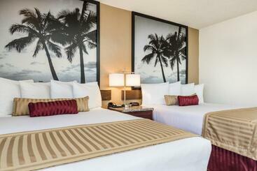 هتل Kings Inn Anaheim At The Park & Convention Center