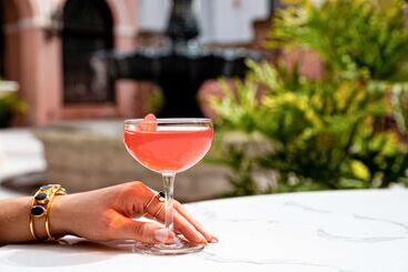 هتل Mills House Charleston, Curio Collection By Hilton