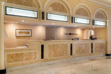 Отель Omni Royal Orleans