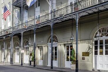 Отель Omni Royal Orleans