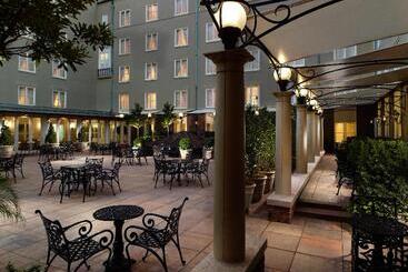 Отель Omni Royal Orleans