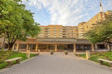 בית מלון כפרי Omni Shoreham