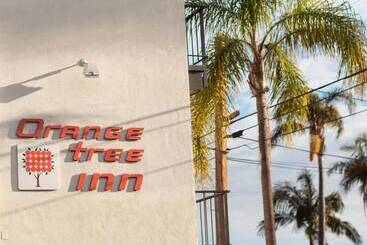 هتل Orange Tree Inn