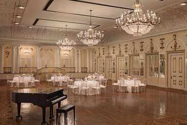 هتل Peabody Memphis