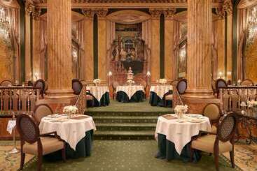 هتل Peabody Memphis