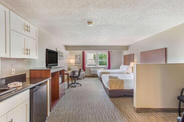 ホテル Quality Inn & Suites