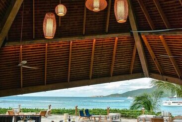 هتل Rosewood Little Dix Bay